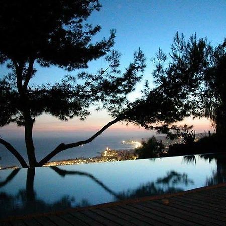 Апартаменты Casa Roca Сиджес Экстерьер фото