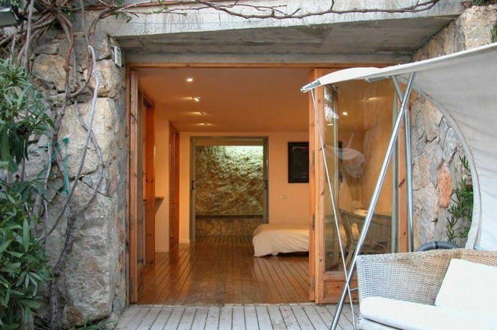 Апартаменты Casa Roca Сиджес Экстерьер фото