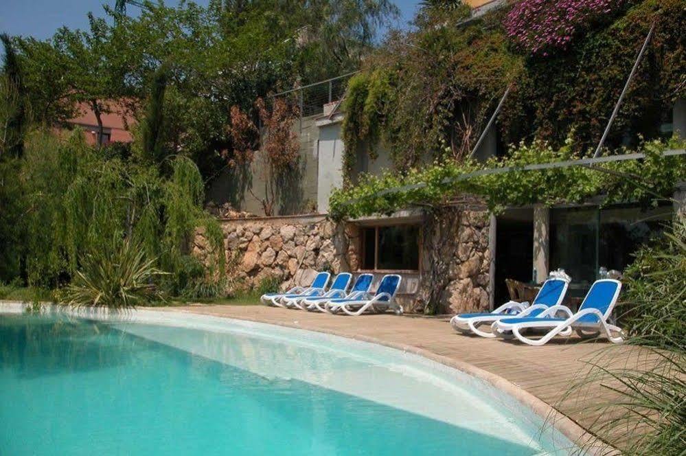 Апартаменты Casa Roca Сиджес Экстерьер фото